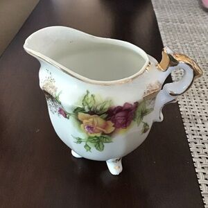 Adorable Vintage Floral 3 Legged Pitcher!
